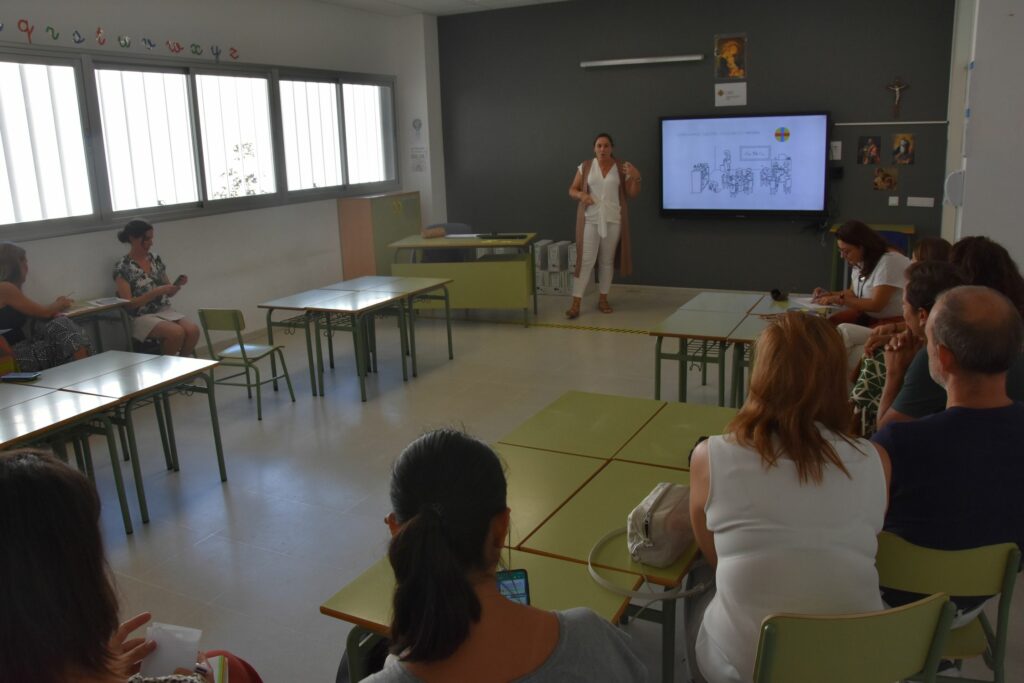 1 DSC 8986 &bull; El Colegio CEU San Pablo Sevilla organiza reuniones informativas con las familias ante el comienzo de curso