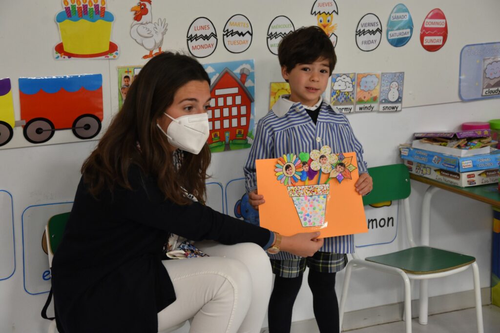 1 DSC 9312 1 &bull; El Colegio CEU San Pablo Sevilla celebra el Día de los Abuelos