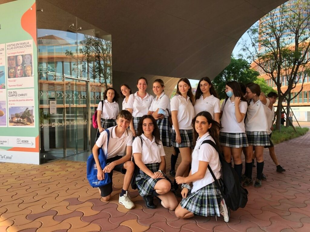 1 EXCURSION 18 1 &bull; Del acuario al mundo 3D