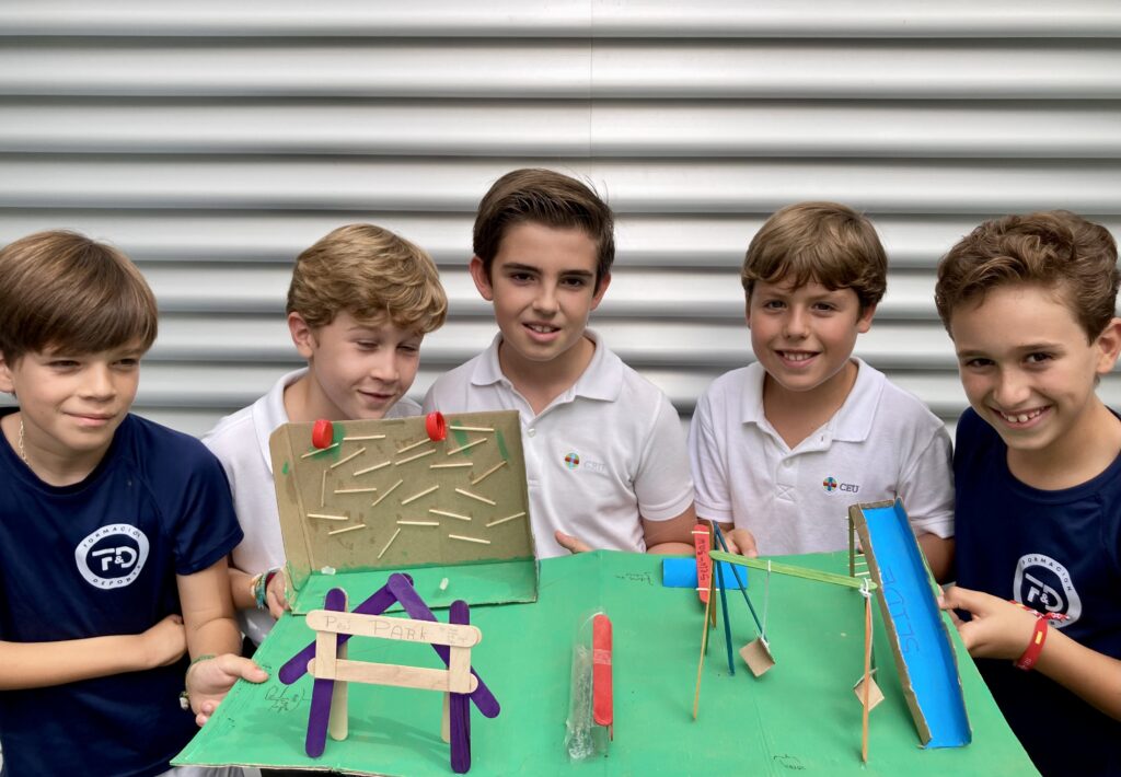 1 IMG 6063 &bull; Alumnos del Colegio CEU San Pablo Sevilla participan en el proyecto My theme park