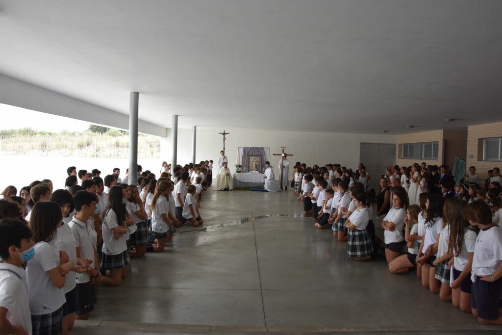 1 Secundaria &bull; El Colegio CEU San Pablo Sevilla celebra el Corpus Christi