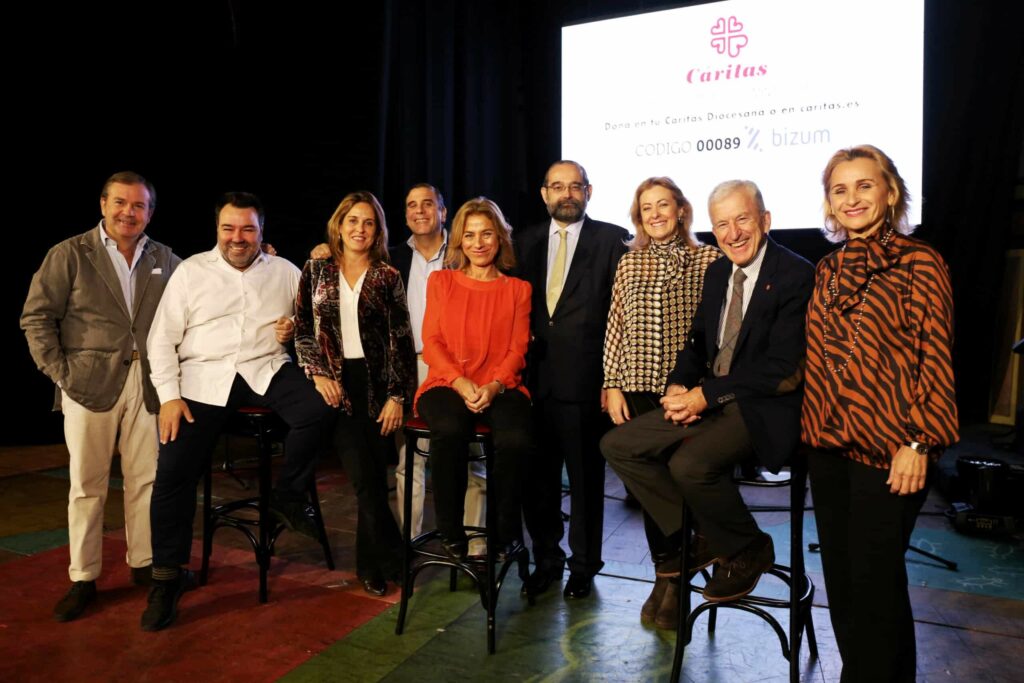 1 VILLANCICO 1 &bull; CEU colabora con Cáritas en su tradicional villancico solidario de Navidad