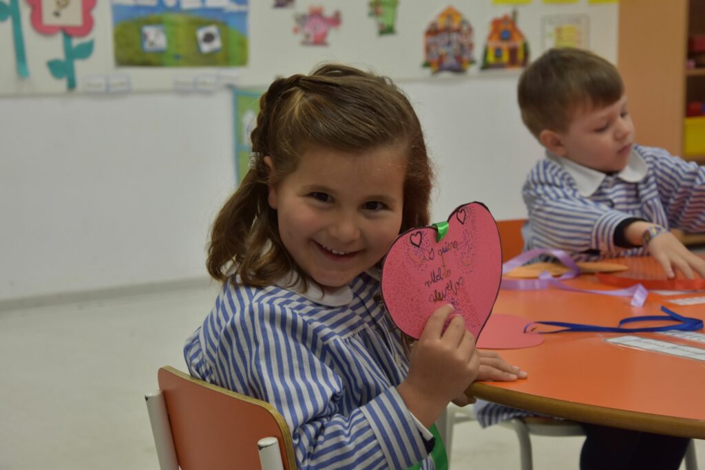 1 abuelos ceu andalucia 6 &bull; El Colegio CEU San Pablo Sevilla celebra el Día de los Abuelos