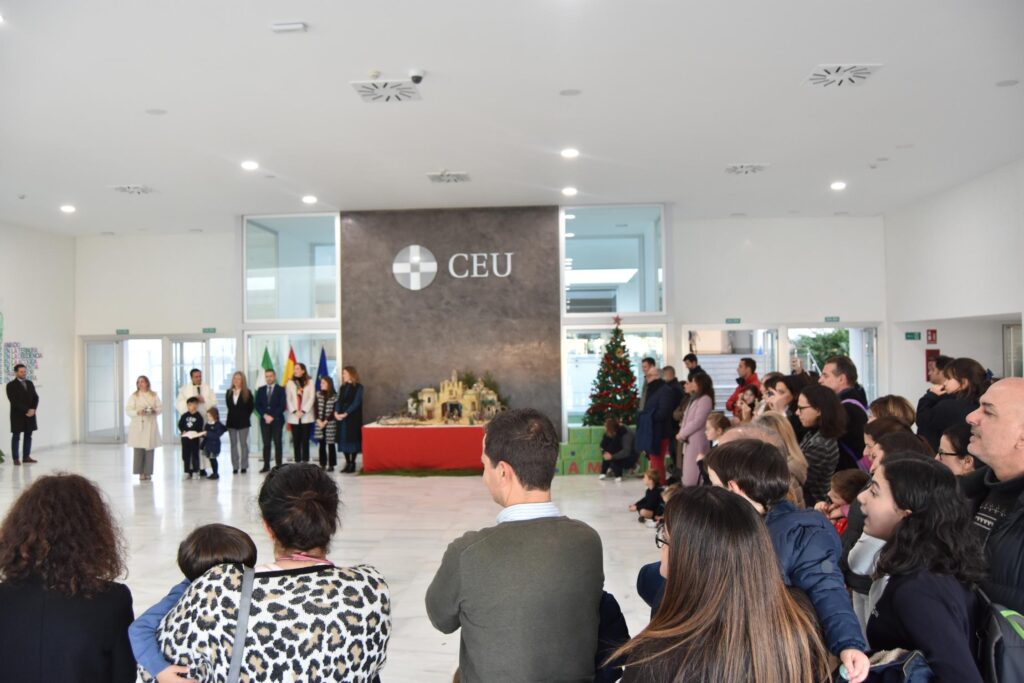 1 belen colegio bendicion &bull; CEU Andalucía celebra la llegada de la Navidad
