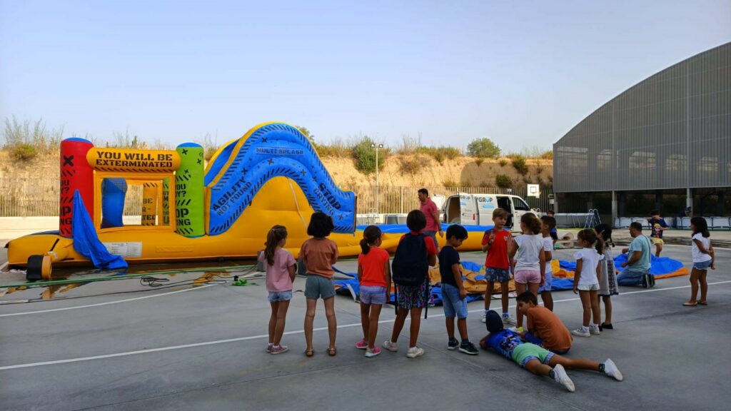 1 castillo &bull; Más de 250 niños participan en el Summer Camp del Colegio CEU San Pablo Sevilla