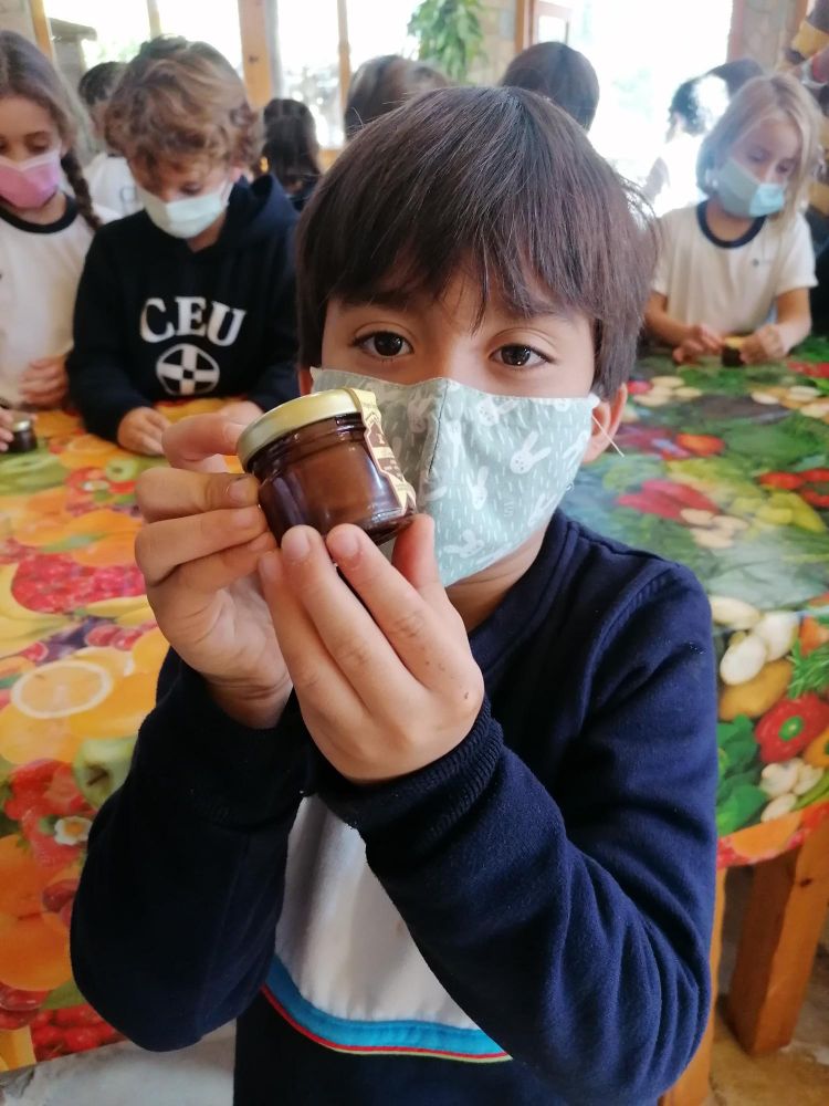 1 foto 33 • Alumnos del Colegio CEU San Pablo Sevilla visitan el Museo de la miel y Rancho Cortesano en Jerez