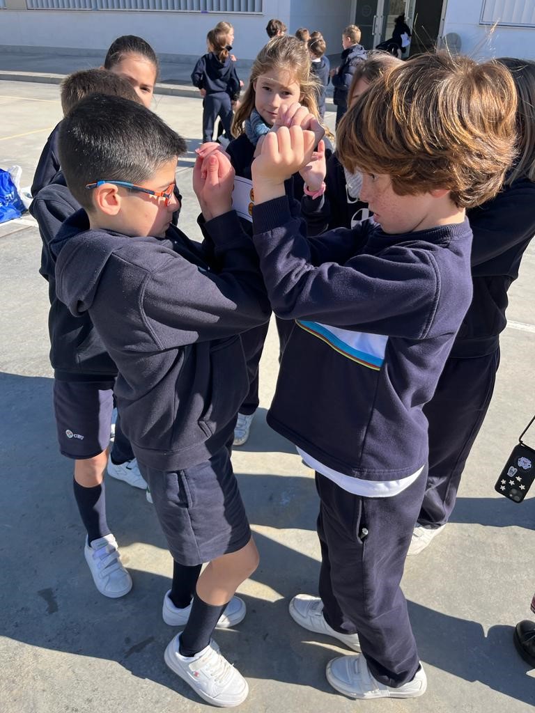 1 gymkana 1 &bull; El Colegio CEU San Pablo Sevilla celebró la Semana de San Pablo con actividades adaptadas a cada etapa