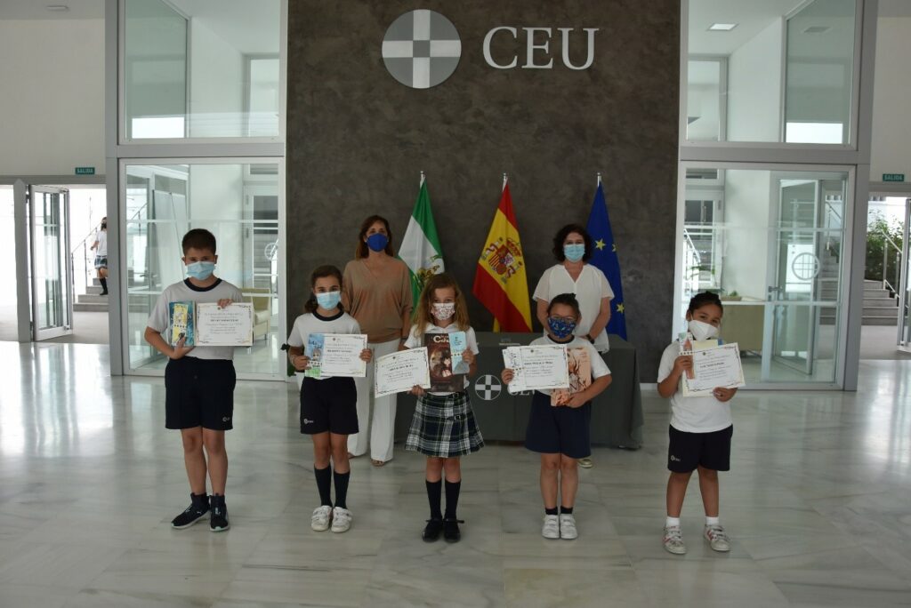 1 marcapaginas 2 &bull; El Colegio CEU San Pablo Sevilla entrega los premios de su VIII Concurso de Marcapáginas