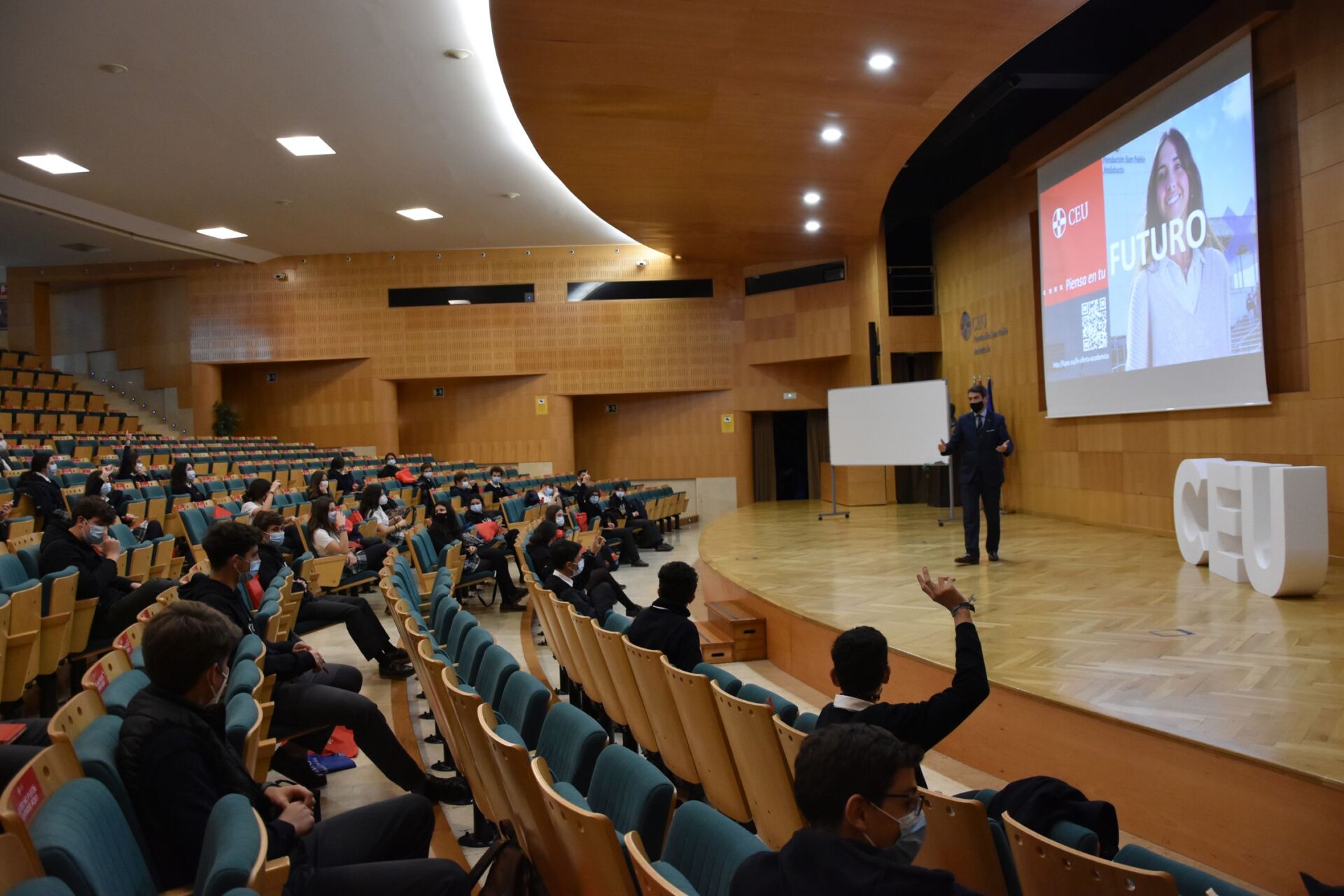DSC 78431 &bull; Alumnos de 4º de ESO del Colegio CEU San Pablo Sevilla participan en el Seminario ‘Motivación y Liderazgo’ de CEU Andalucía