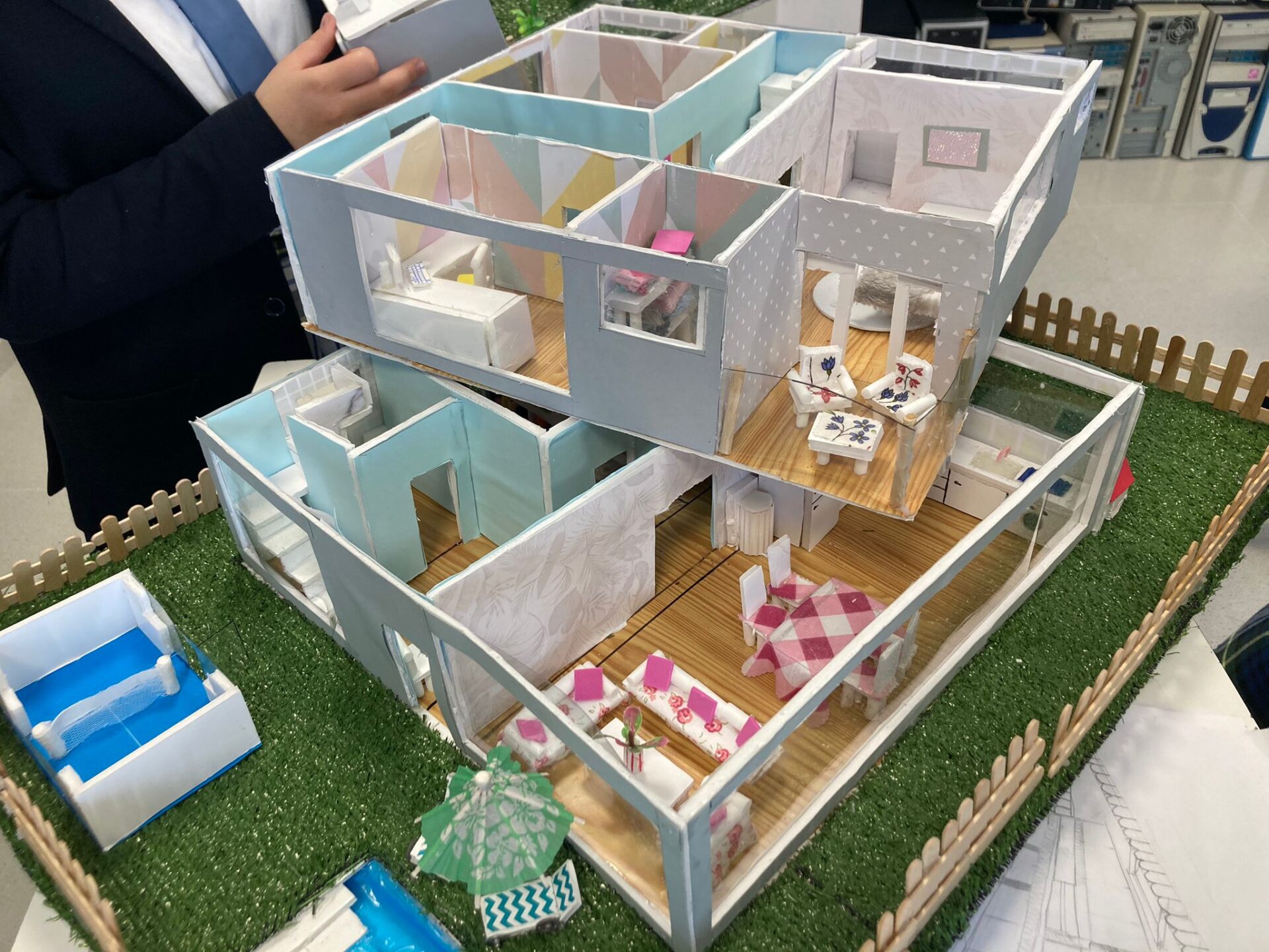 proyecto tecnologia secundaria vivienda 1 &bull; Alumnos de Secundaria del Colegio CEU San Pablo Sevilla diseñan sus propias viviendas