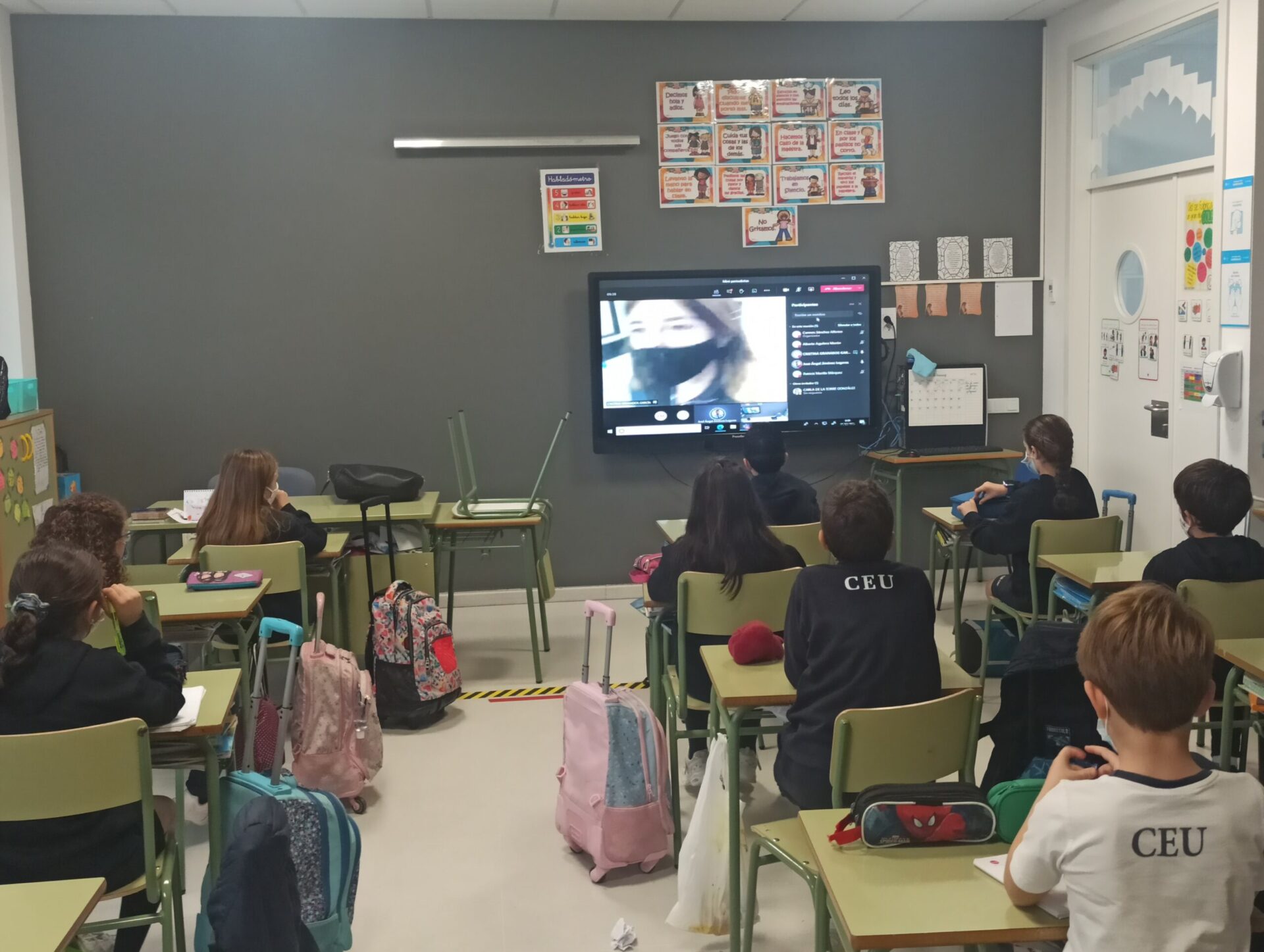colegio ceu sevilla 1 scaled &bull; Los alumnos de 4º de ESO del Colegio CEU San Pablo Sevilla conmemoran el 150 aniversario de la muerte de Bécquer