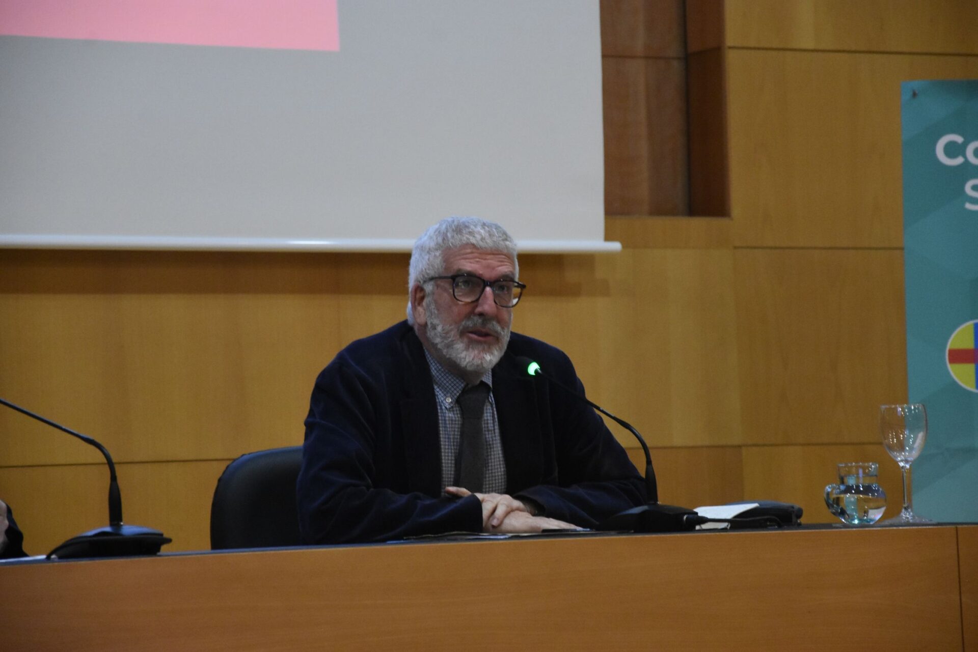 DSC 2156 &bull; Gregorio Luri Medrano, en el Aula de Familia del Colegio CEU San Pablo Sevilla