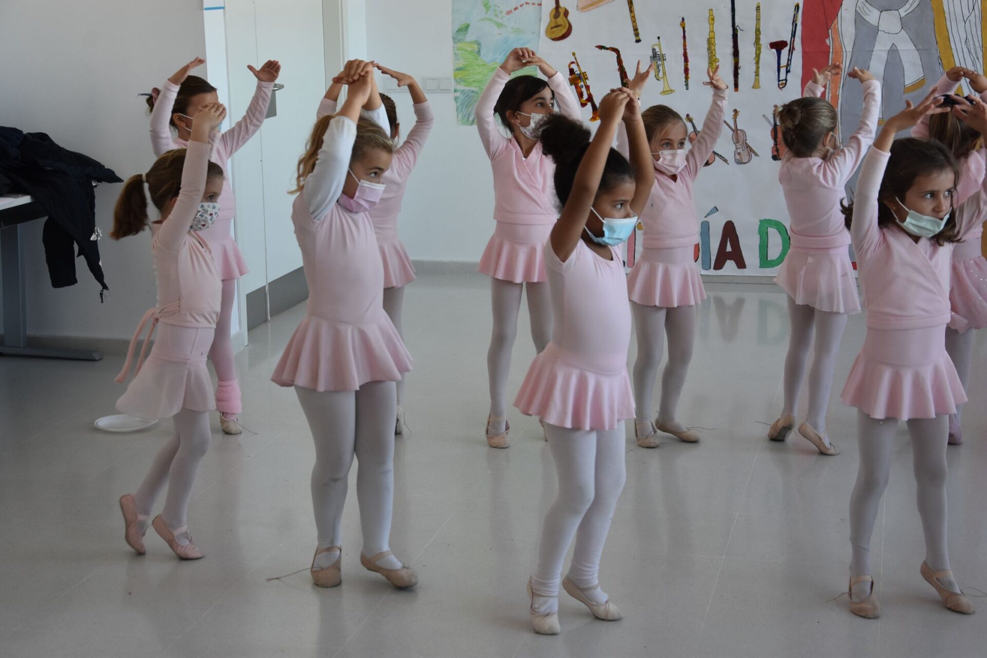 DSC 2824 &bull; Clase abierta de ‘Baby Ballet’ en el Colegio CEU San Pablo Sevilla