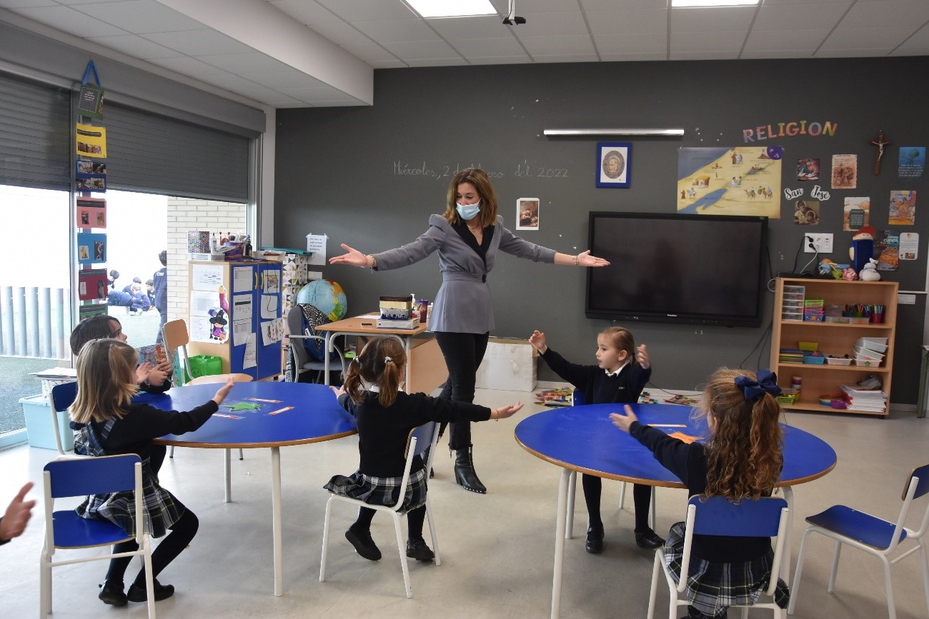 infantil ceu andalucia &bull; Ángela Loring, profesora en Educación Infantil del Colegio CEU San Pablo Sevilla: “Llevamos a cabo proceso de enseñanza-aprendizaje a través de valores que ayudan a la evolución cognitiva y personal del niño”