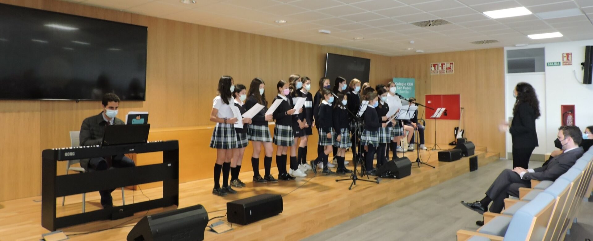 DSCN7698 scaled &bull; Concierto de Primavera de la CEU Band en el Colegio CEU San Pablo Sevilla