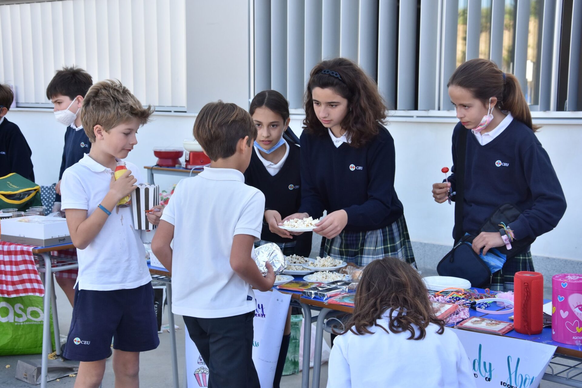 DSC 6056 &bull; El Colegio CEU San Pablo Sevilla celebra su Business Market