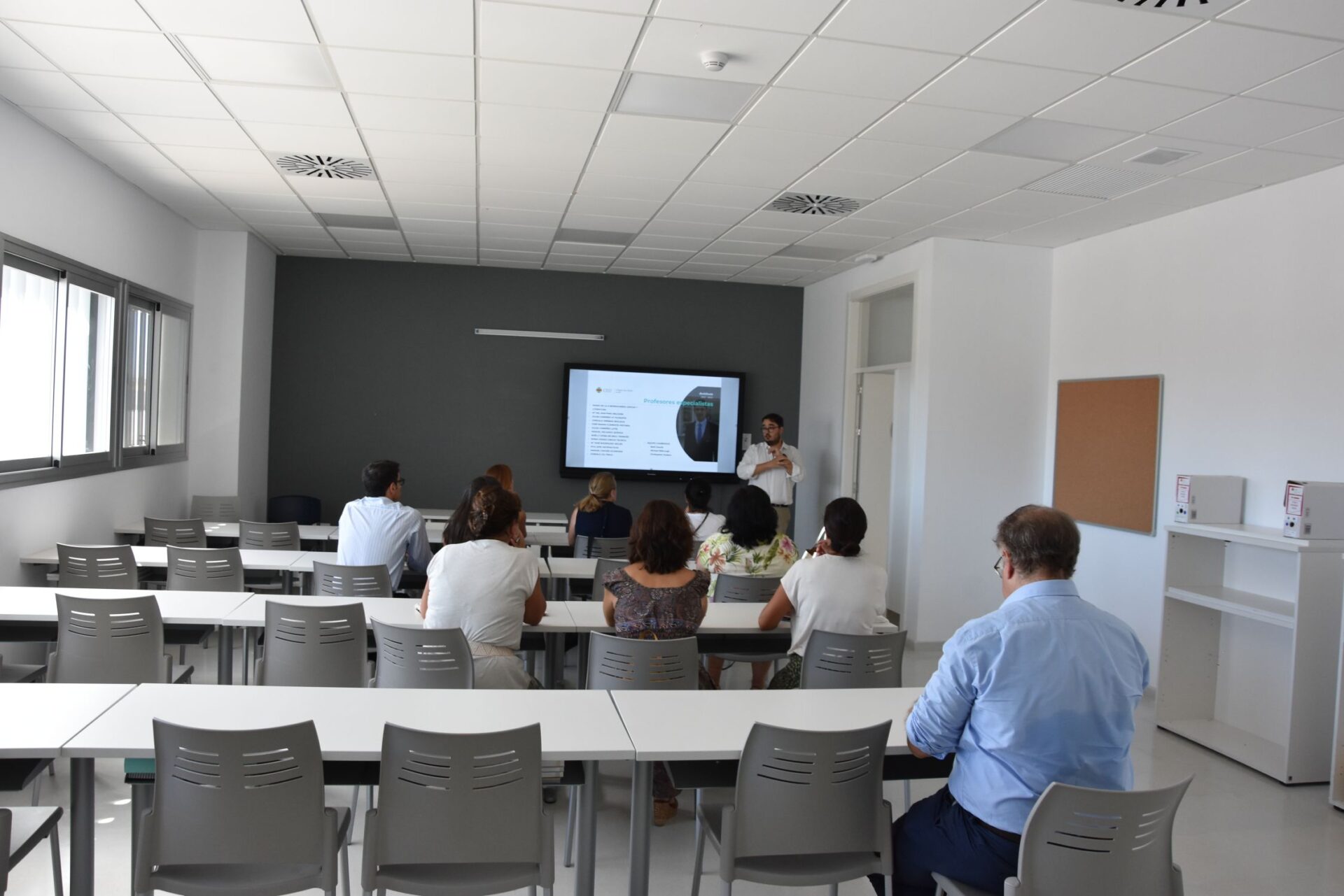 DSC 0635 &bull; El Colegio CEU San Pablo Sevilla organiza reuniones informativas con las familias de los alumnos de ESO y Bachillerato con motivo del nuevo curso