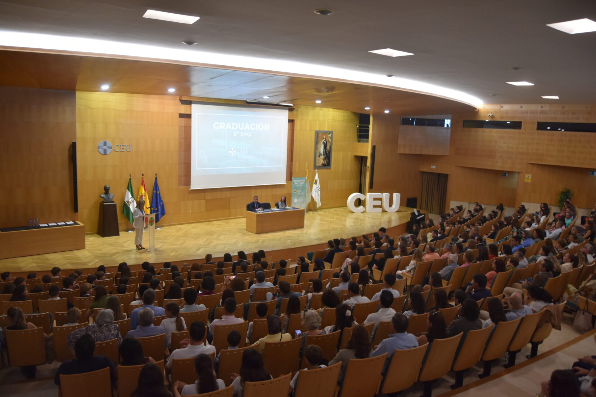 DSC 3499 scaled &bull; ¡Un paso más, a la ESO! Graduación de los alumnos de 6º de Educación Primaria del Colegio CEU San Pablo Sevilla