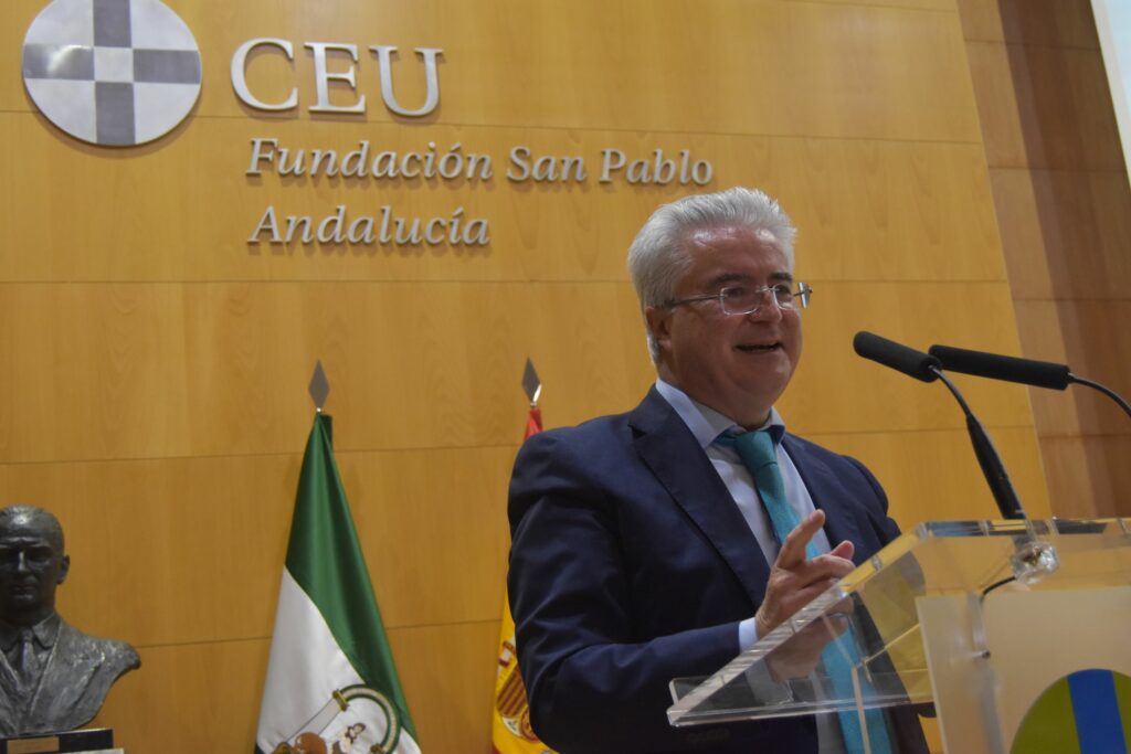 2 DSC 2867 &bull; Graduación de 2º Bachillerato: la primera promoción se despide del Colegio CEU San Pablo Sevilla