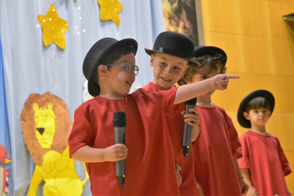 2 DSC 3870 &bull; El Circo CEU, gran actuación de fin de curso de Educación Infantil del Colegio CEU San Pablo Sevilla