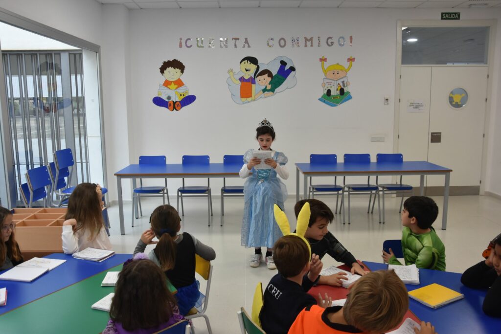 2 DSC 4552 • Alumnos del Colegio CEU San Pablo Sevilla celebran el Día del Cuento