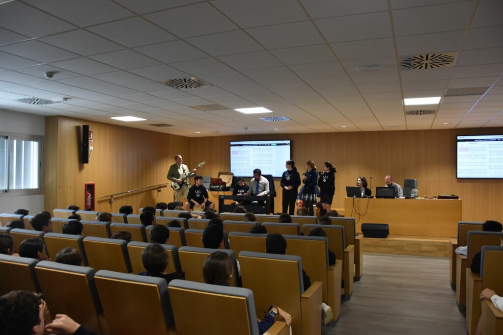 2 DSC 4632 &bull; El Colegio CEU San Pablo Sevilla celebra el primer concierto de la ‘Teachers CEU Band’