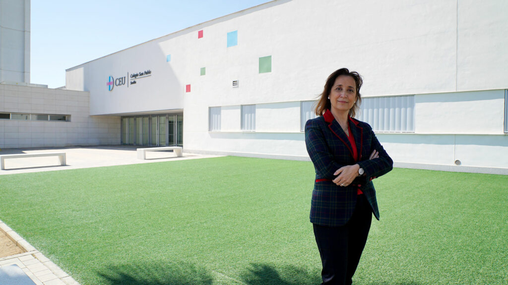 2 marife v02 &bull; María Fernanda de Paz Vera, directora del Colegio CEU San Pablo Sevilla: “Estamos volcados en la preparación de los itinerarios de Bachillerato, avanzando en la metodología y proyectos de innovación pedagógica que vamos a aplicar durante estos dos años”