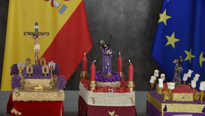4 2 &bull; V Concurso de Pasos de Semana Santa en Miniatura del Colegio CEU San Pablo Sevilla