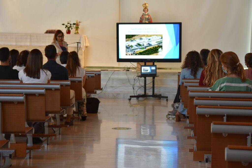 DSC 7203 1 &bull; Celebrado el Claustro de Fin de Curso del Colegio CEU San Pablo Sevilla