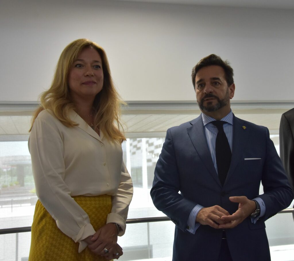 DSC 7636 r &bull; El consejero de Educación y Deportes, Manuel Alejandro Cardenete, visita el Campus CEU Andalucía