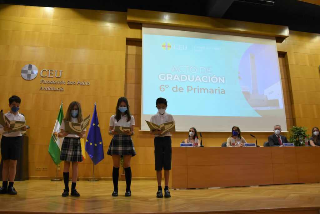 DSC 8267 1 • Graduación de los alumnos de 6º de Educación Primaria del Colegio CEU San Pablo Sevilla