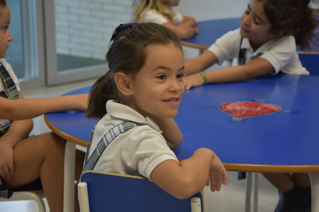 DSC 9871 &bull; El Colegio CEU San Pablo Sevilla inicia el curso 2022-2023