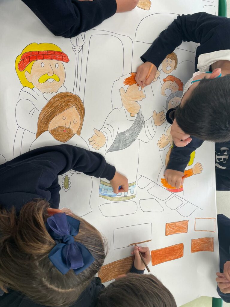 WhatsApp Image 2021 03 22 at 17.31.53 &bull; Vía Crucis en el Colegio CEU San Pablo Sevilla