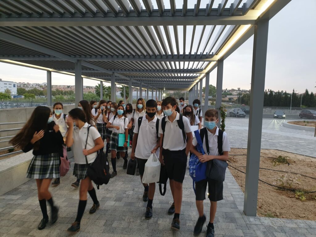 WhatsApp Image 2021 09 13 at 11.44.29 • Comienza el Bachillerato del Colegio CEU San Pablo Sevilla