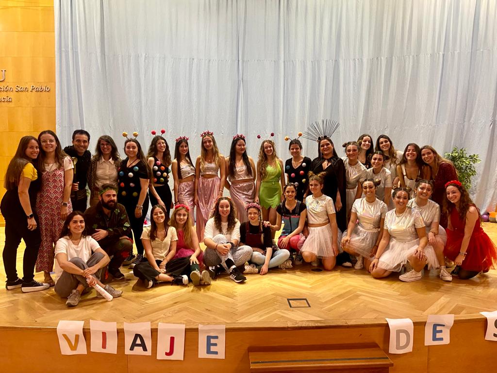 WhatsApp Image 2022 06 01 at 6.04.00 PM &bull; Estudiantes del Grado en Educación Infantil del Centro de Estudios Universitarios Cardenal Spínola CEU representan una obra teatral ante alumnos del Colegio CEU San Pablo Sevilla