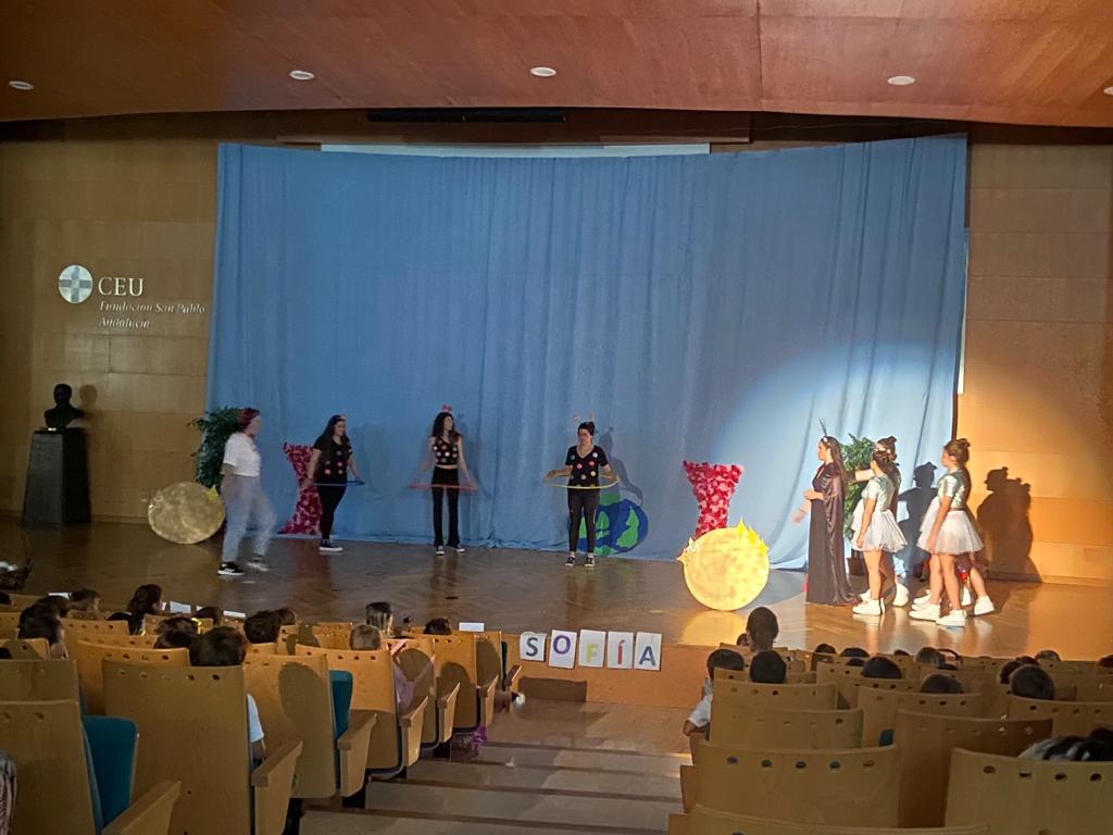 WhatsApp Image 2022 06 01 at 6.16.26 PM &bull; Estudiantes del Grado en Educación Infantil del Centro de Estudios Universitarios Cardenal Spínola CEU representan una obra teatral ante alumnos del Colegio CEU San Pablo Sevilla