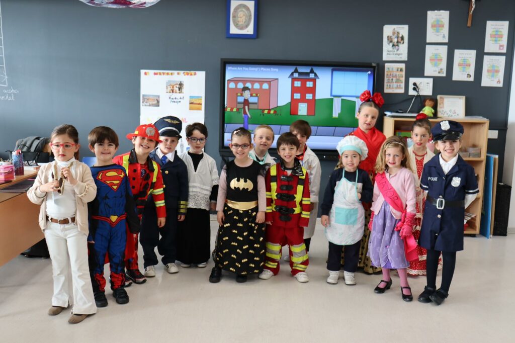 WhatsApp Image 2023 03 17 at 17.17.19 1 &bull; Los alumnos de Educación Infantil del Colegio CEU San Pablo Sevilla celebran la fiesta fin de proyecto al terminar el 2º trimestre