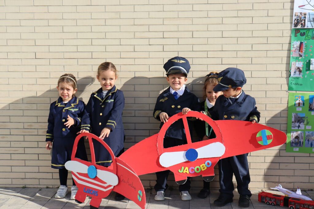 WhatsApp Image 2023 03 17 at 17.17.26 &bull; Los alumnos de Educación Infantil del Colegio CEU San Pablo Sevilla celebran la fiesta fin de proyecto al terminar el 2º trimestre