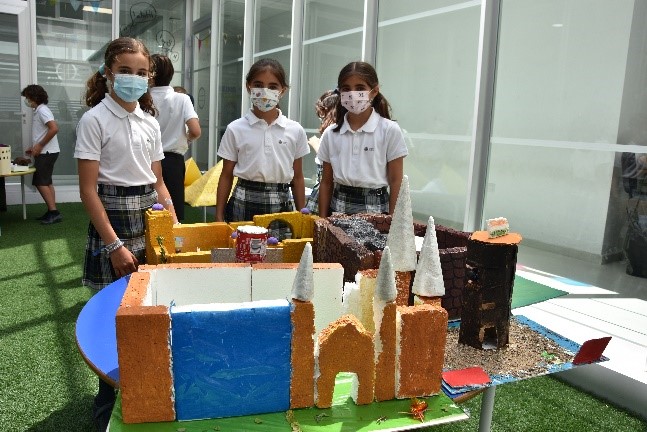 cole 4 &bull; ‘CEU Museum’ y ‘Recycle Car Race’ en el Colegio CEU San Pablo Sevilla
