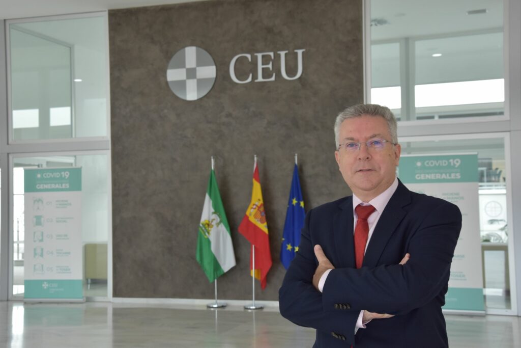 colegio ceu sevilla 7 &bull; Andrés Contreras, subdirector del Colegio CEU San Pablo Sevilla: “Bachillerato culmina la preparación para acceder a la formación orientada a la vida profesional de los alumnos”