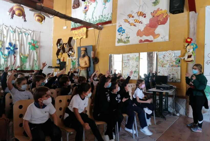 foto 28 &bull; Alumnos del Colegio CEU San Pablo Sevilla visitan el Museo de la miel y Rancho Cortesano en Jerez