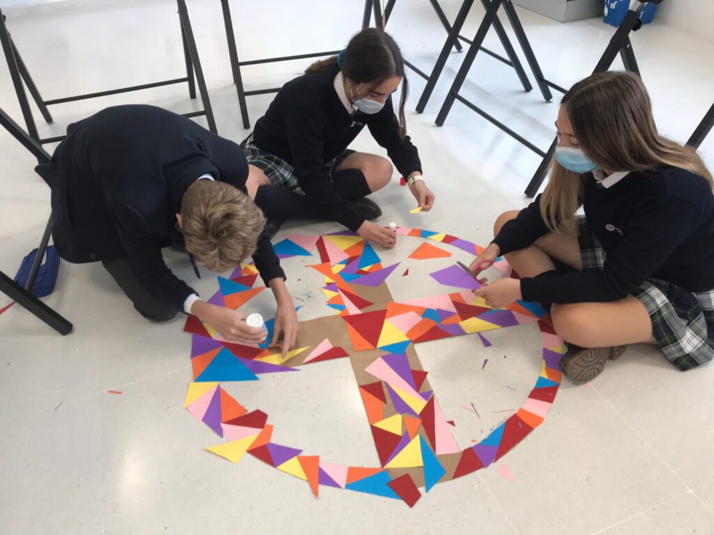 indice 2 • El Colegio CEU San Pablo Sevilla celebra el Día de San José con actividades en todas las etapas educativas