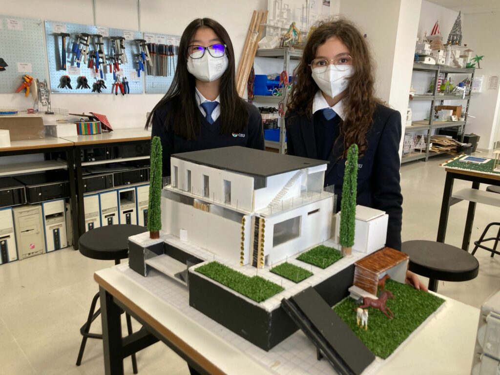 proyecto tecnologia secundaria 2 &bull; Alumnos de Secundaria del Colegio CEU San Pablo Sevilla diseñan sus propias viviendas
